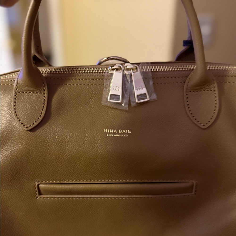 Mina Baie Emmy Midi LEATHER Teddy Color Bag/Backpack New With Tags!! - Picture 13 of 15